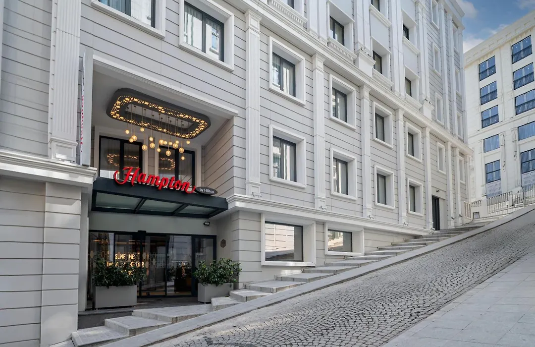 Hampton By Hilton Istanbul Sirkeci-1